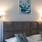 Gasthof Luxury Floramye