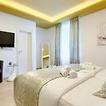 Luxury Floramye