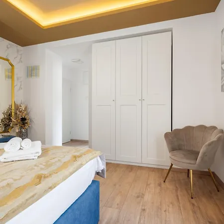 Luxury Floramye (adults Only)