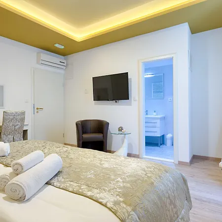 Πανσιόν Luxury Floramye (adults Only) Σπλιτ