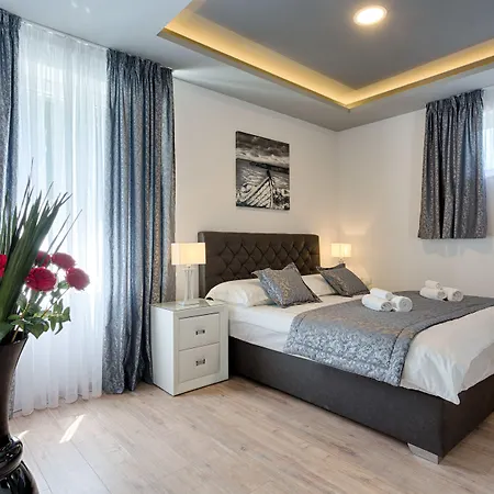 Luxury Floramye Gostinjska kuća 4*
