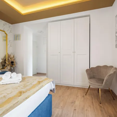 Luxury Floramye (adults Only)