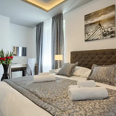 Guest house Luxury Floramye