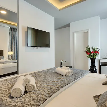 Luxury Floramye (adults Only) 4*