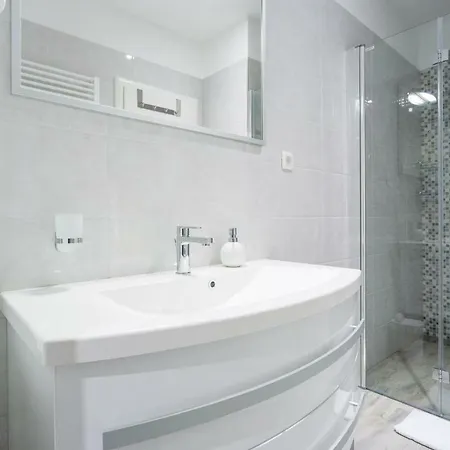Luxury Floramye (adults Only) 4*